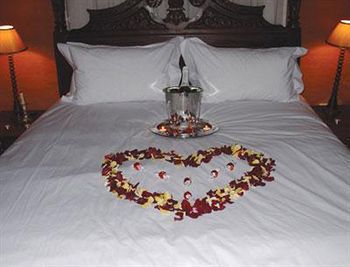 Mongena Game Lodge Hammanskraal Bagian luar foto